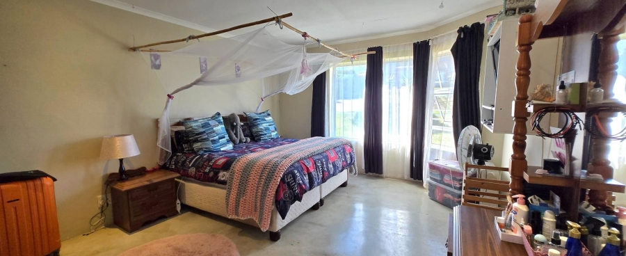 4 Bedroom Property for Sale in Franskraal Western Cape